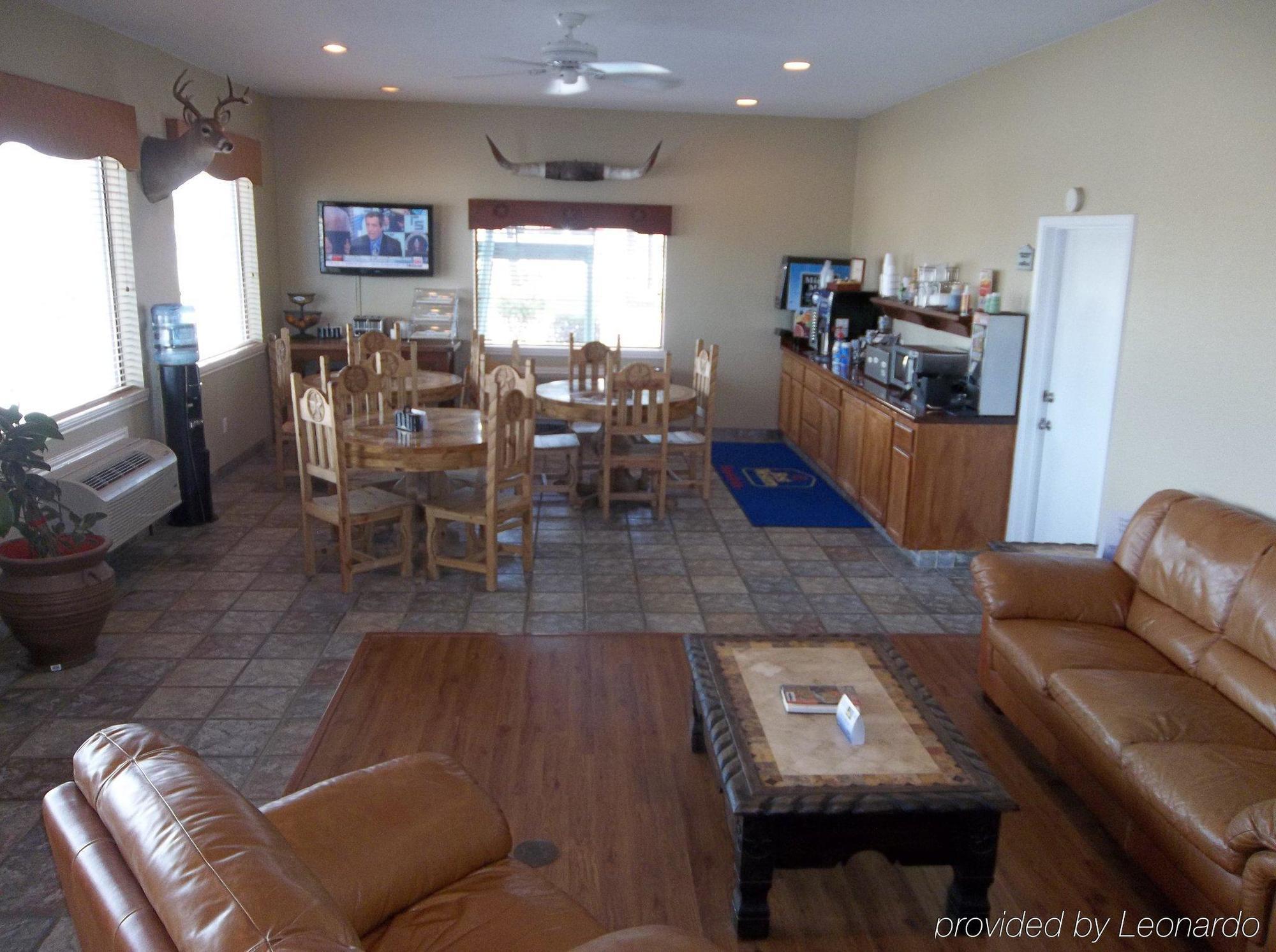 Surestay Hotel By Best Western Floresville Exterior foto